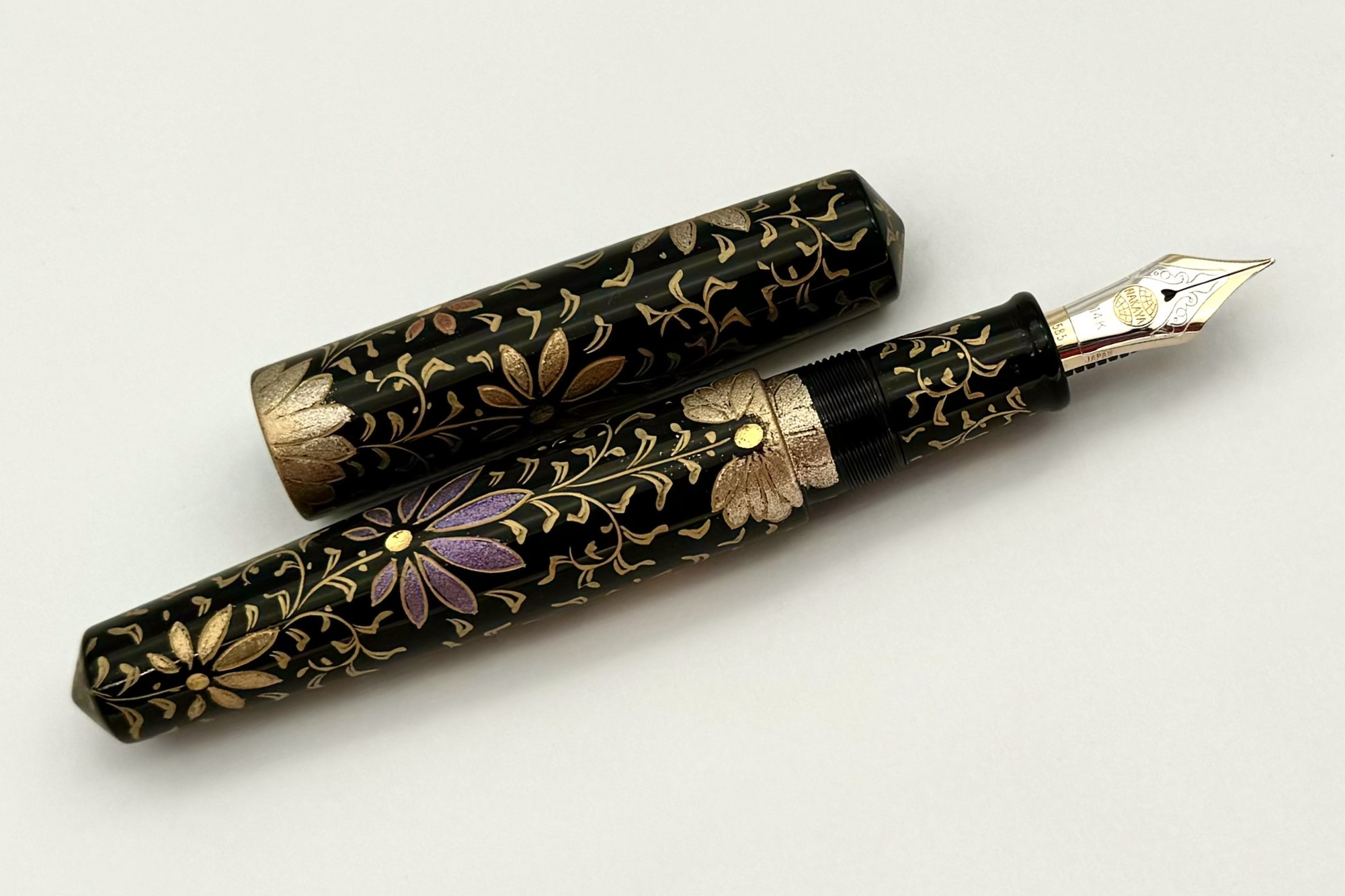 NakayaPiccoloCigarHousogeChinkinPalmetColorfulLinesBaseKuroFP_E